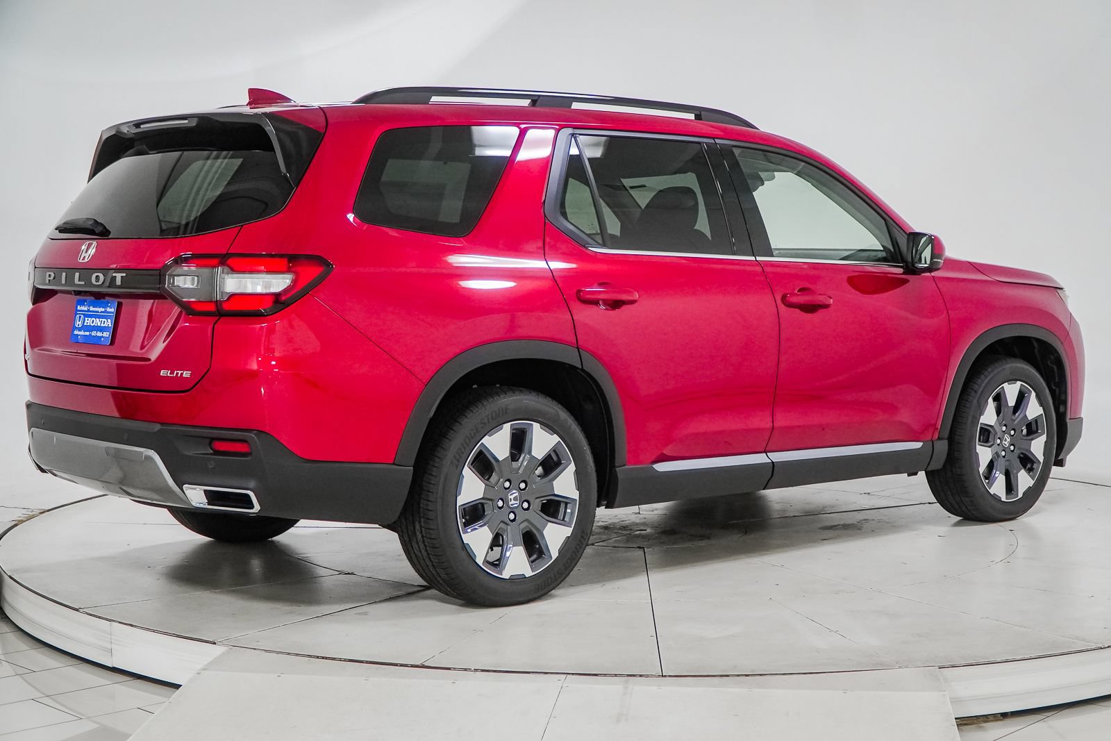 New 2026 Honda Pilot Elite image 13