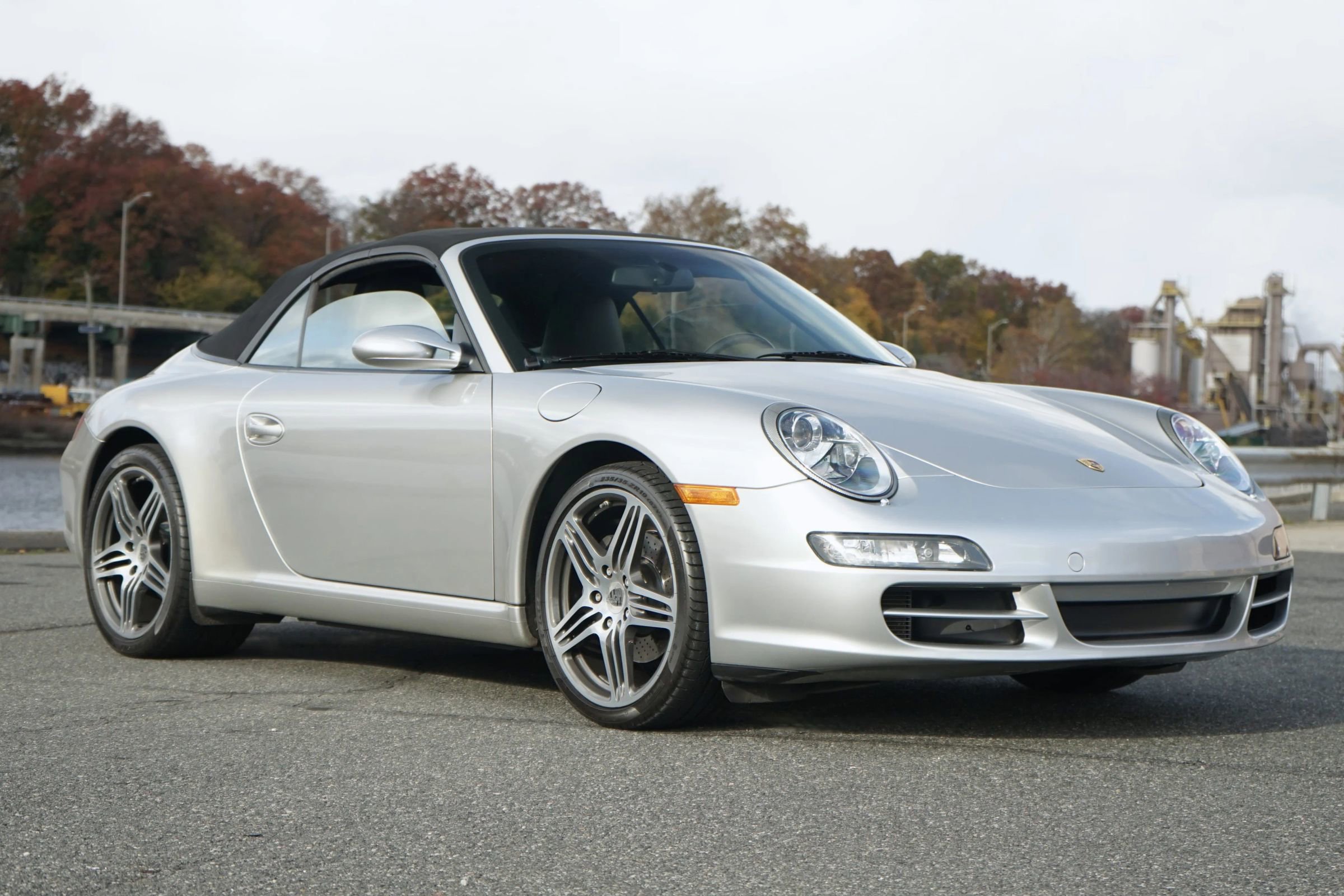 Used 2007 Porsche 911 Carrera image 2