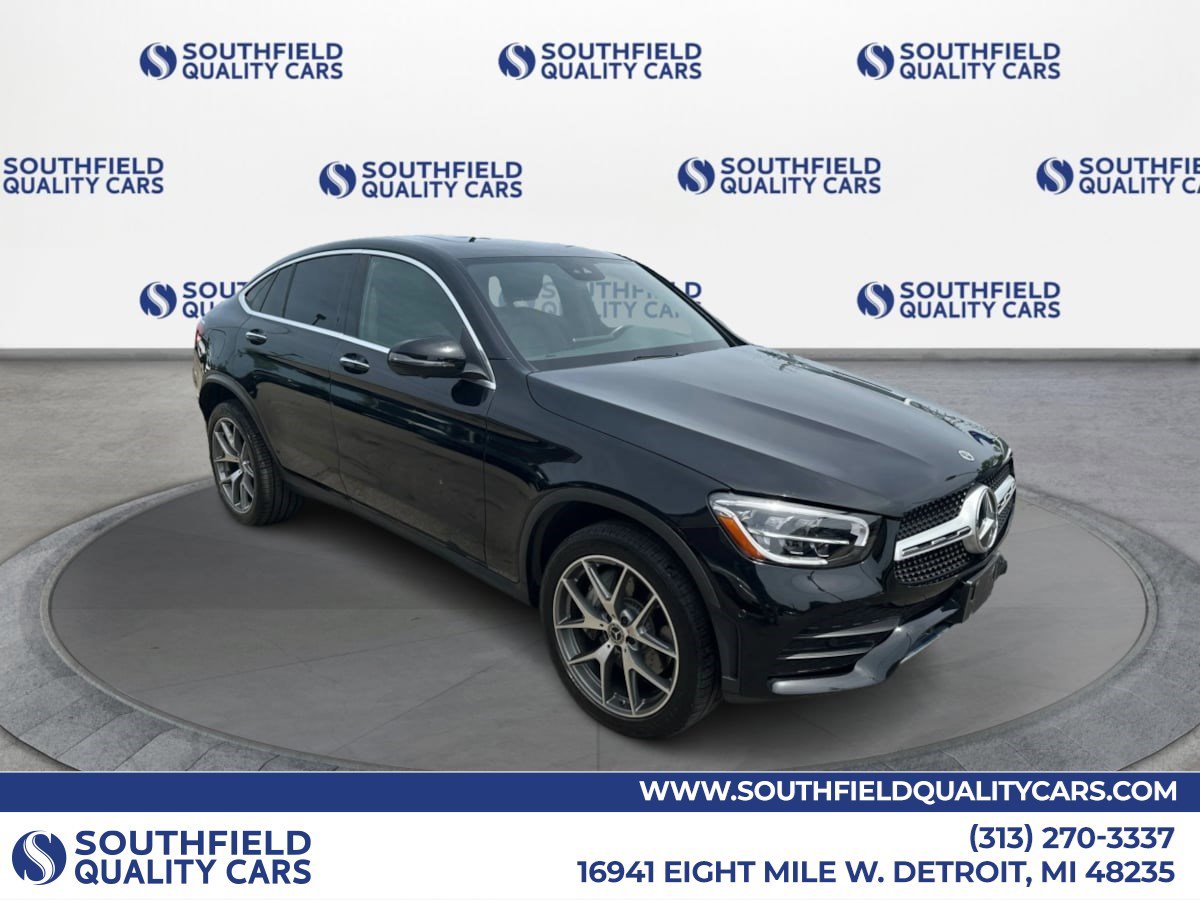 Used 2023 Mercedes-Benz GLC 300 4MATIC Coupe image 1