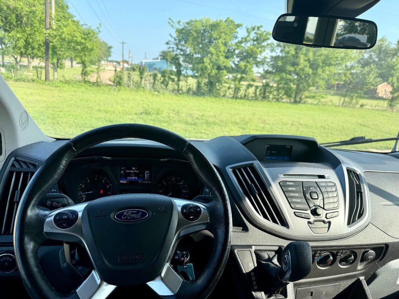 Used 2017 Ford Transit 150 XLT RWD image 18