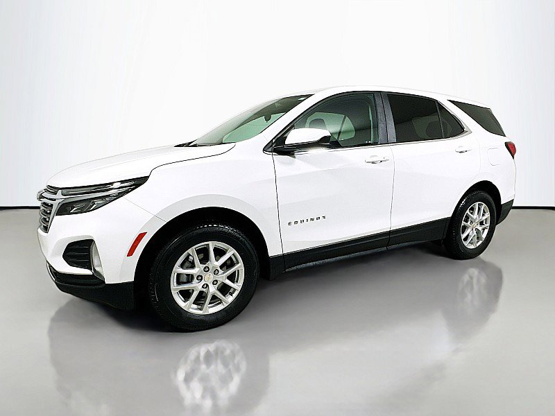 Used 2023 Chevrolet Equinox LT image 3