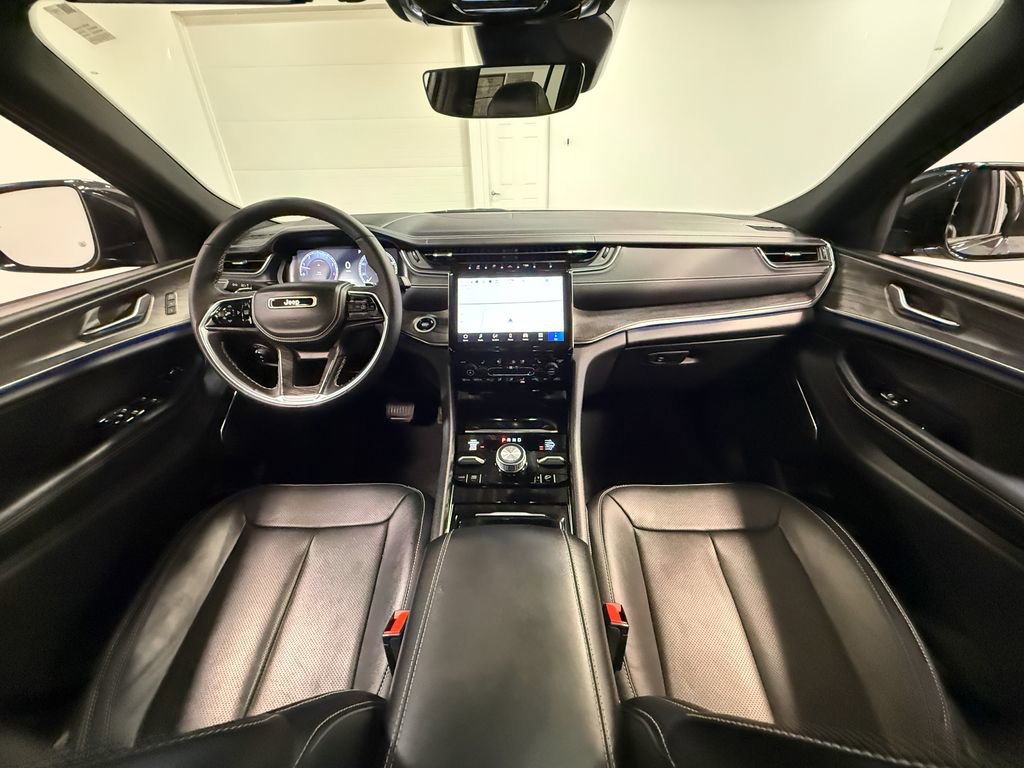 Used 2024 Jeep Grand Cherokee L Overland w/ Trailer Tow Package image 72