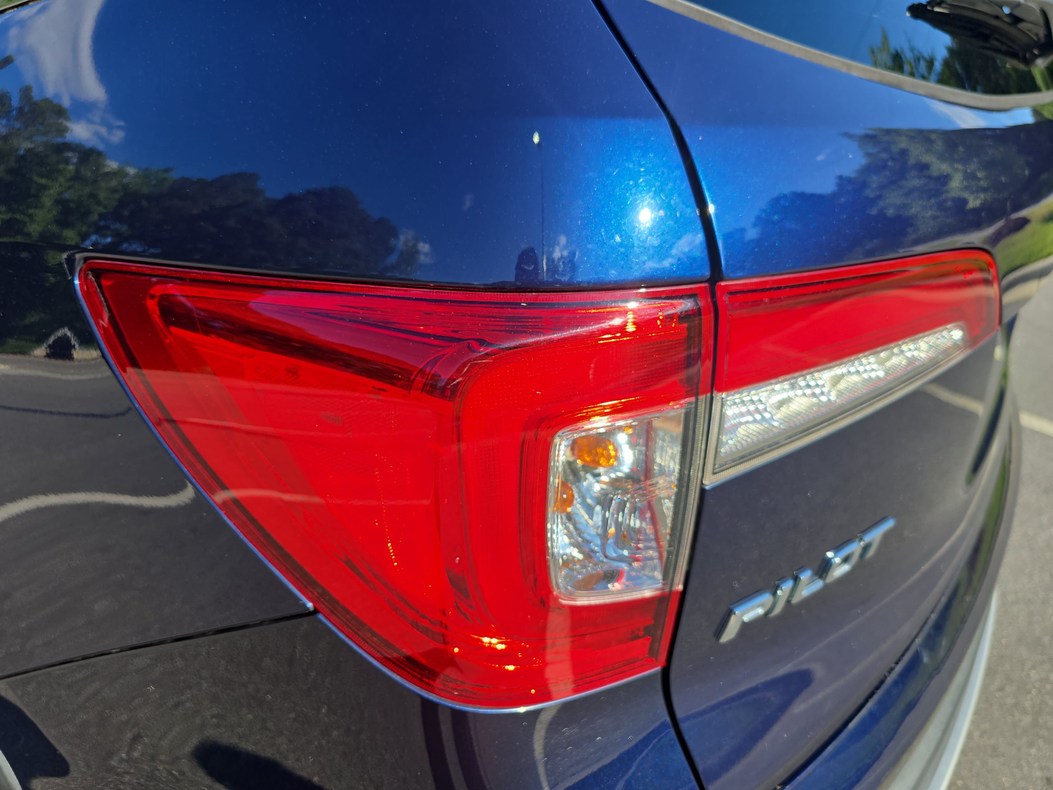 Used 2019 Honda Pilot Touring image 36