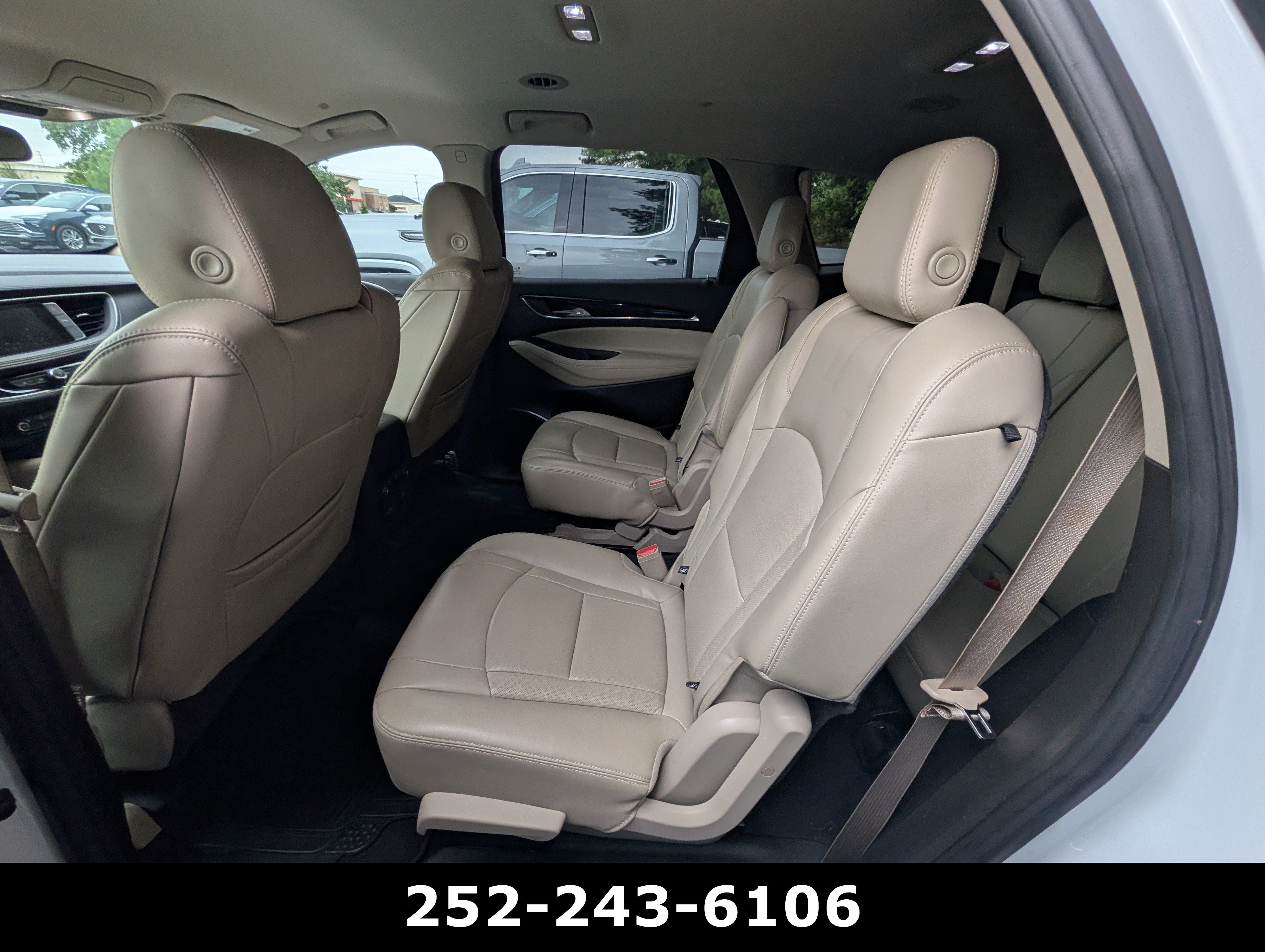 Used 2018 Buick Enclave Essence FWD image 10