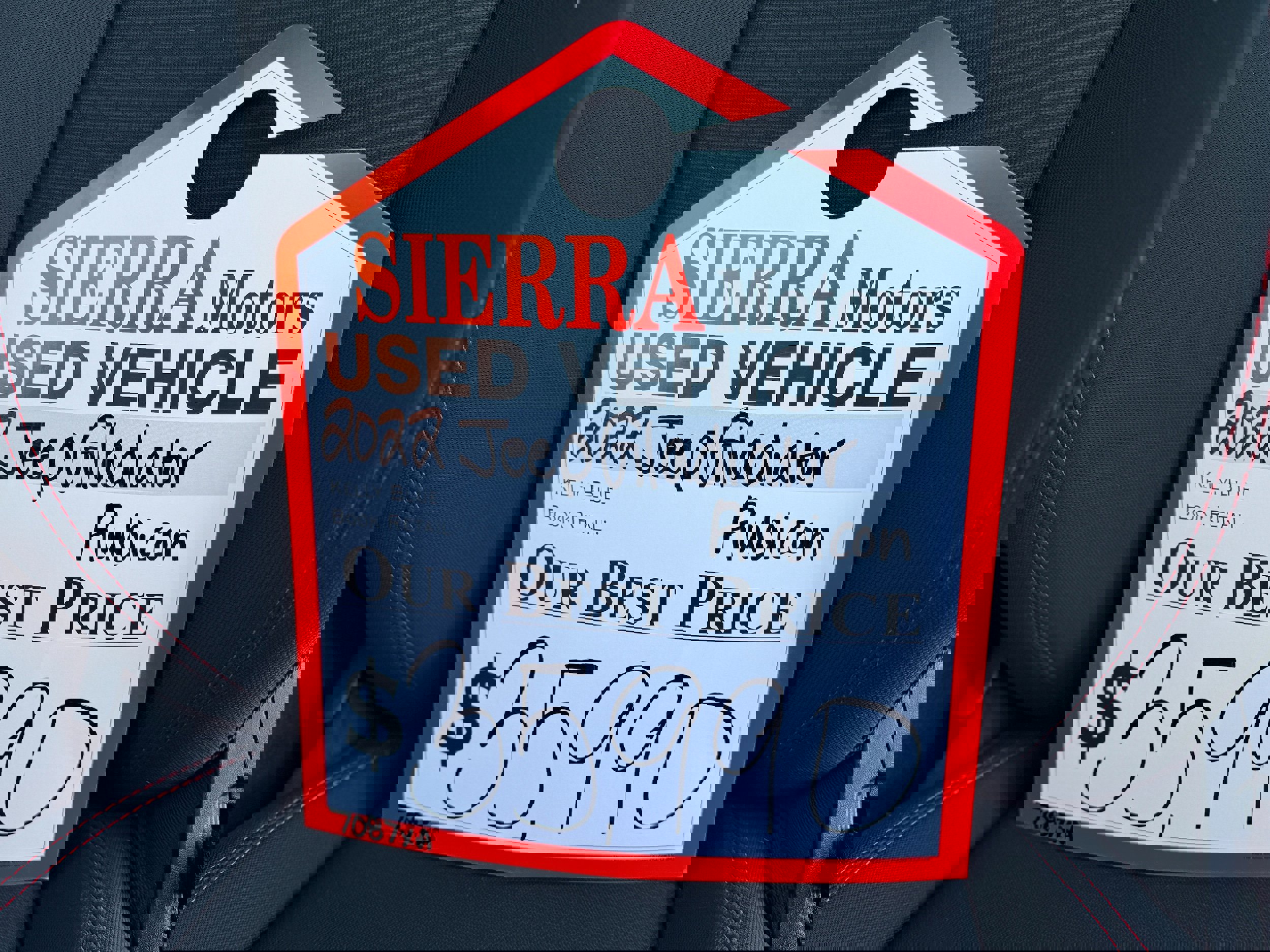 Used 2022 Jeep Gladiator Rubicon w/ Cold Weather Group image 9