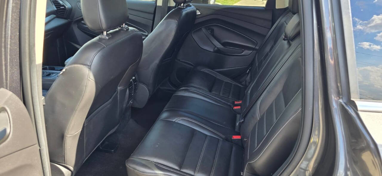 Used 2018 Ford Escape SEL image 24