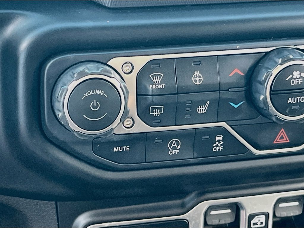 Certified 2020 Jeep Wrangler Unlimited Sport AWD/4WD image 19