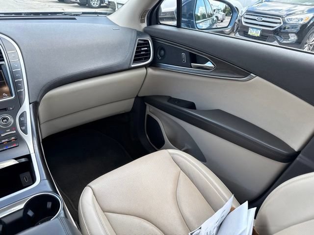 Used 2019 Lincoln Nautilus Reserve AWD/4WD image 19