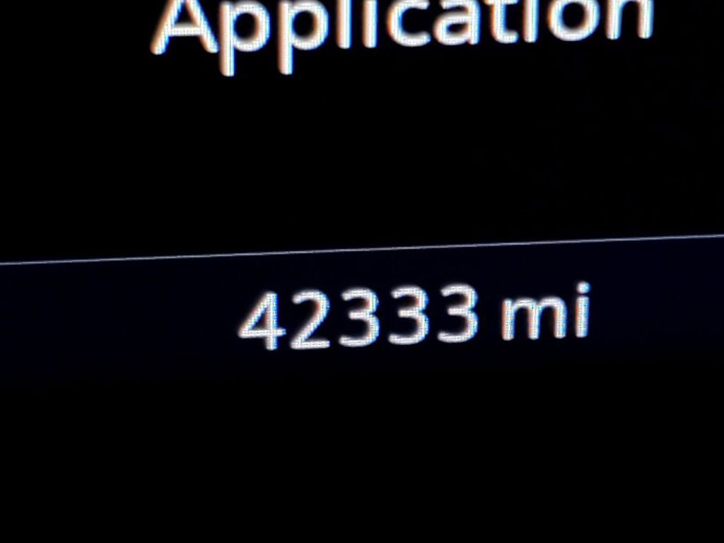 Used 2022 Chevrolet Silverado 1500 LT Trail Boss w/ LT Trail Boss Premium Package image 16