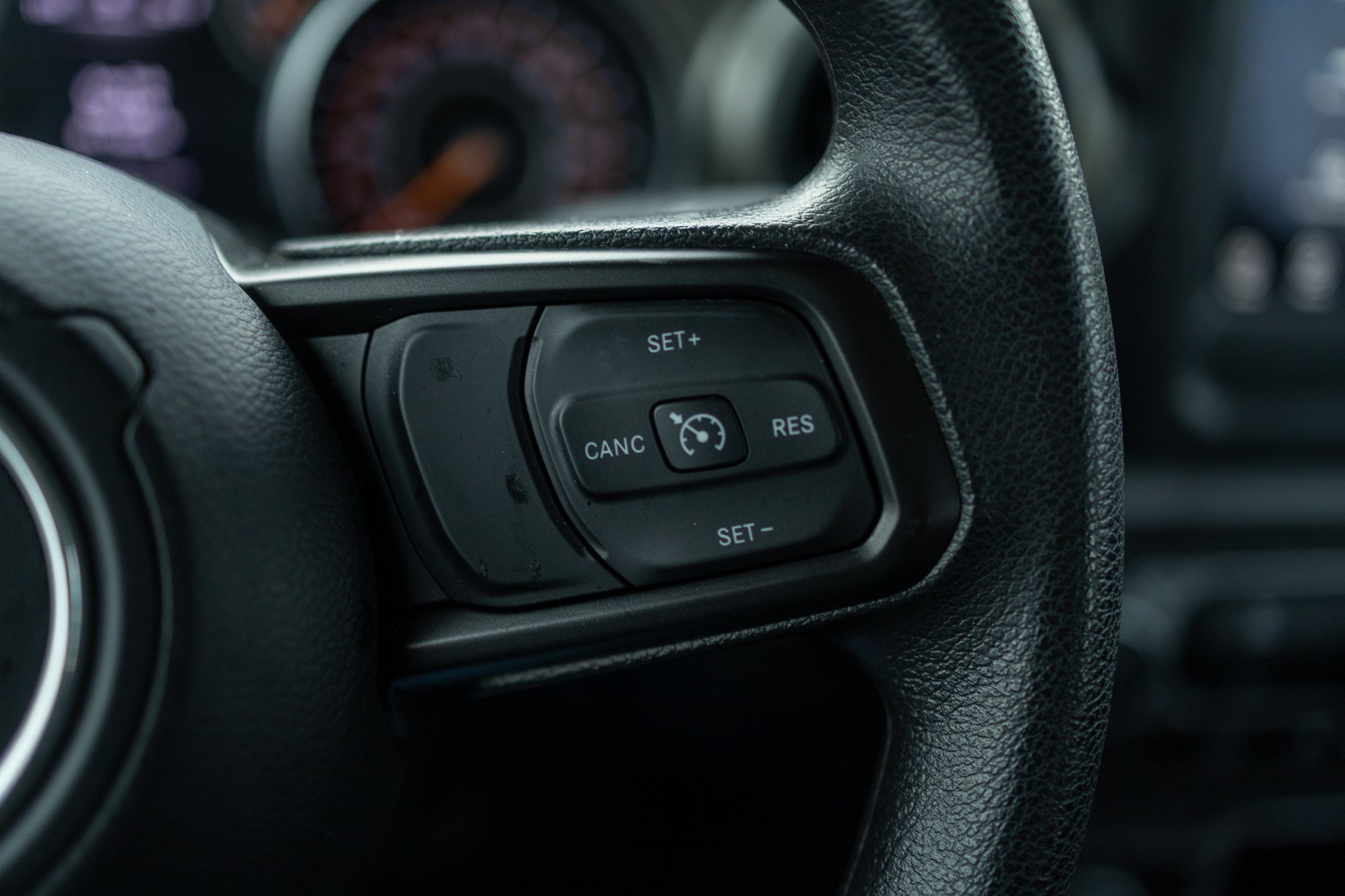 Used 2023 Jeep Gladiator Sport image 22