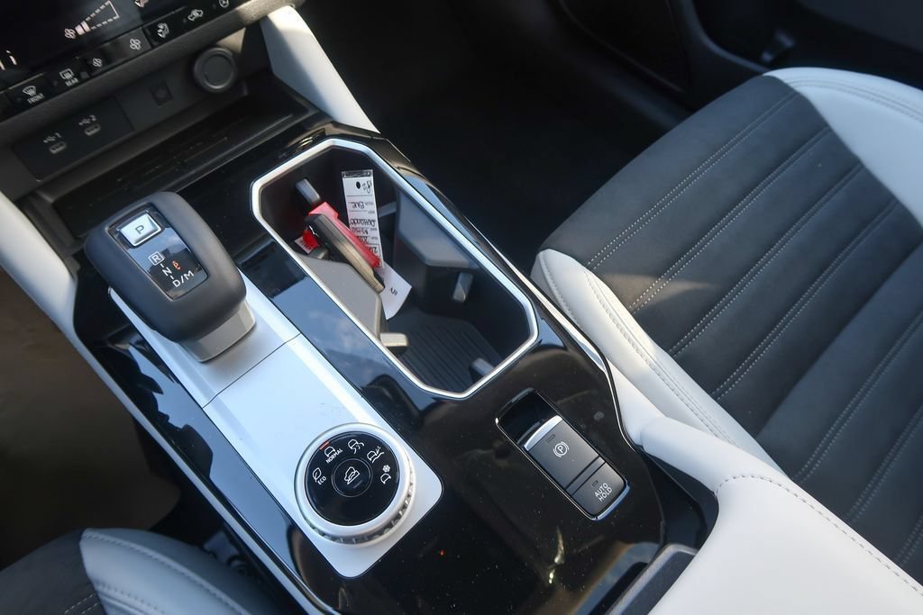 New 2026 Mitsubishi Outlander SE FWD image 38
