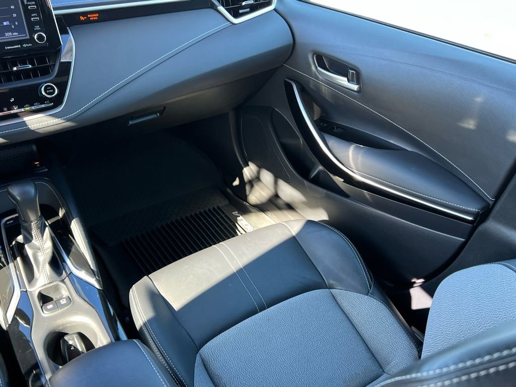 Certified 2022 Toyota Corolla XSE image 17