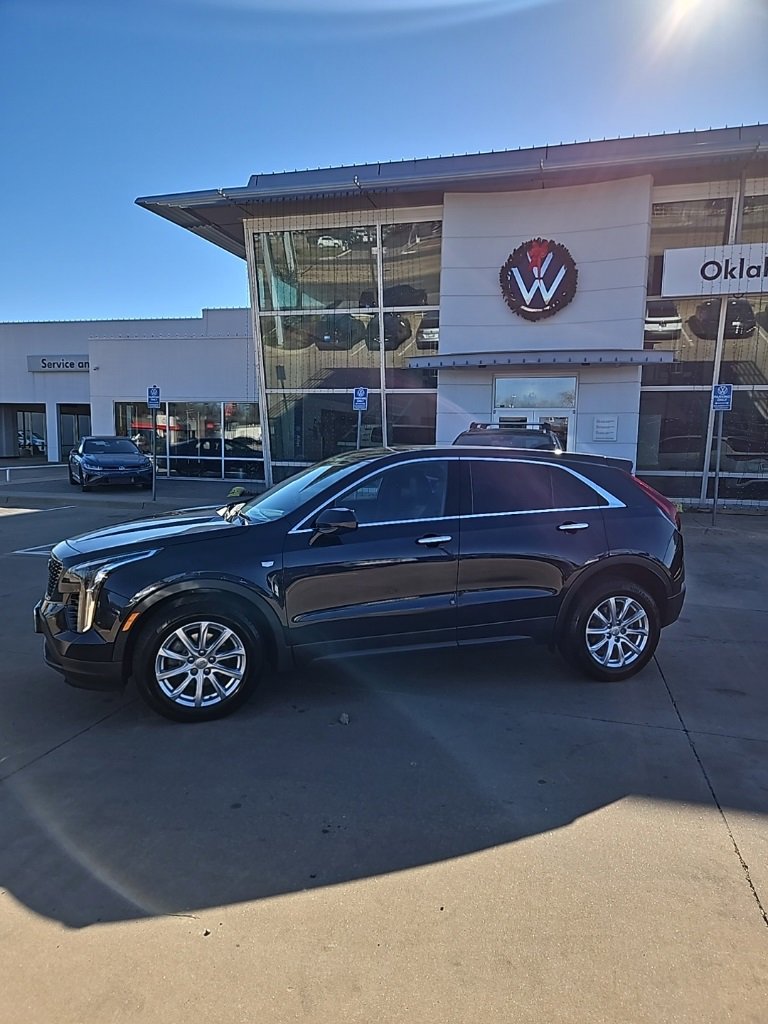 Used 2023 Cadillac XT4 Luxury image 8