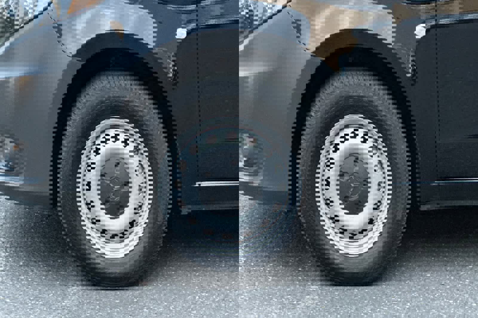 Used 2023 Mercedes-Benz Metris Passenger image 26