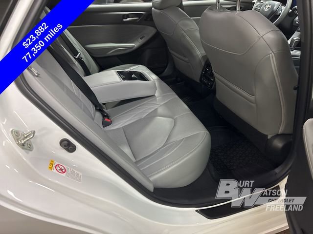 Used 2019 Toyota Avalon Limited image 8