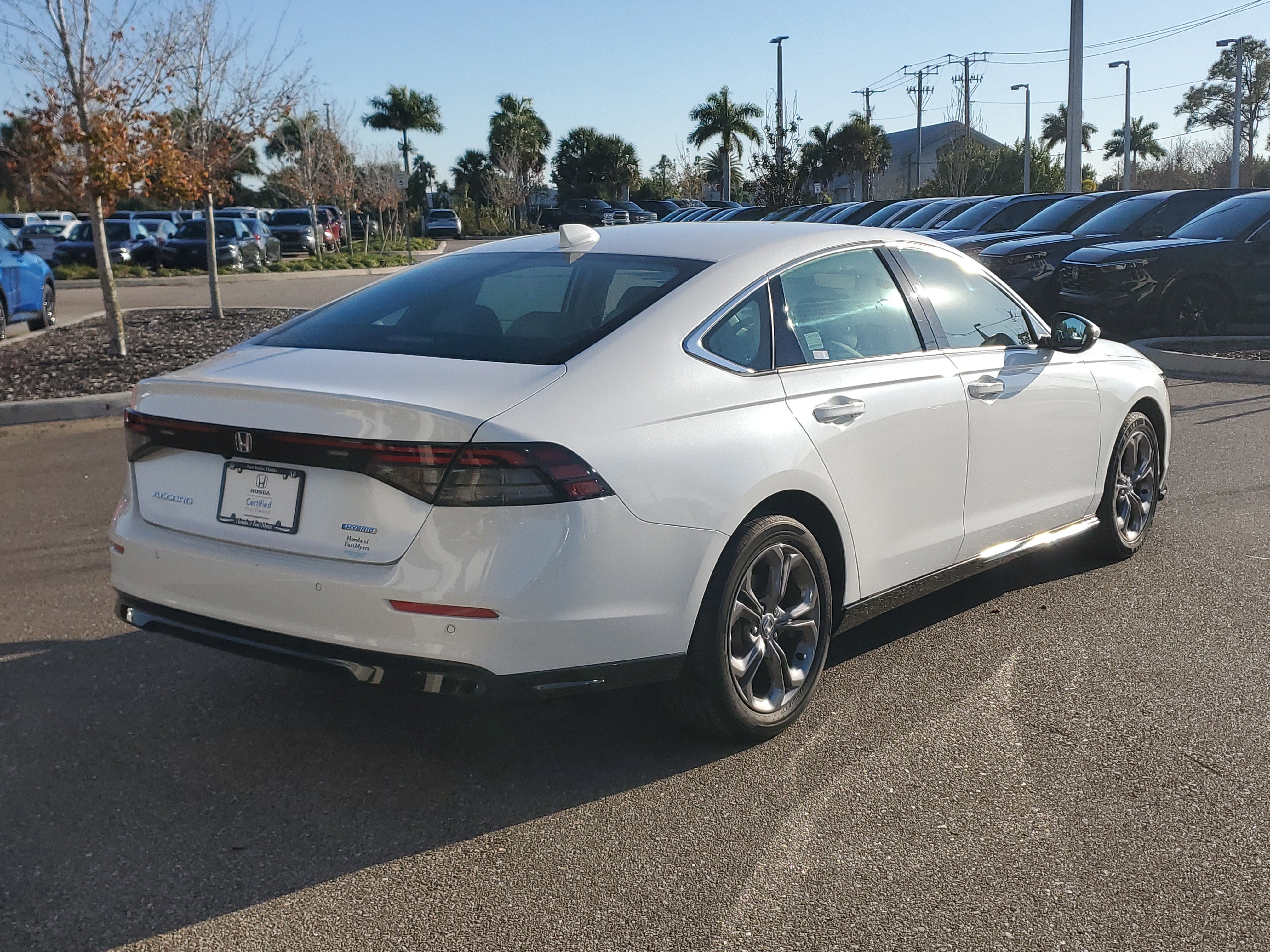 Certified 2023 Honda Accord EX-L image 6