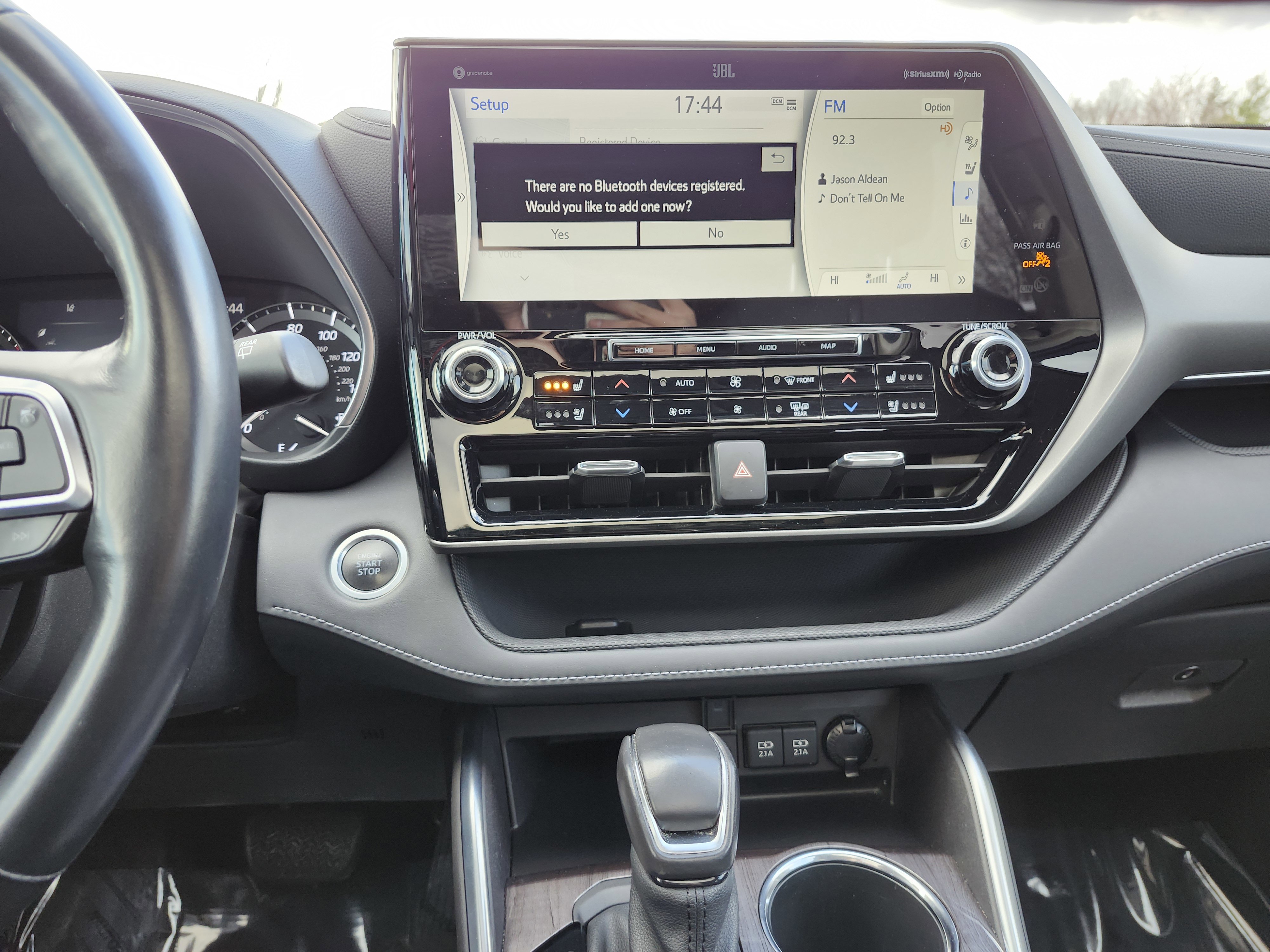 Used 2021 Toyota Highlander Limited image 39