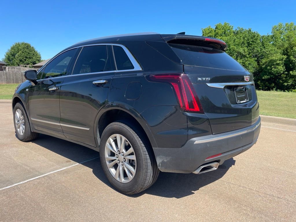 Certified 2024 Cadillac XT5 Luxury FWD image 3