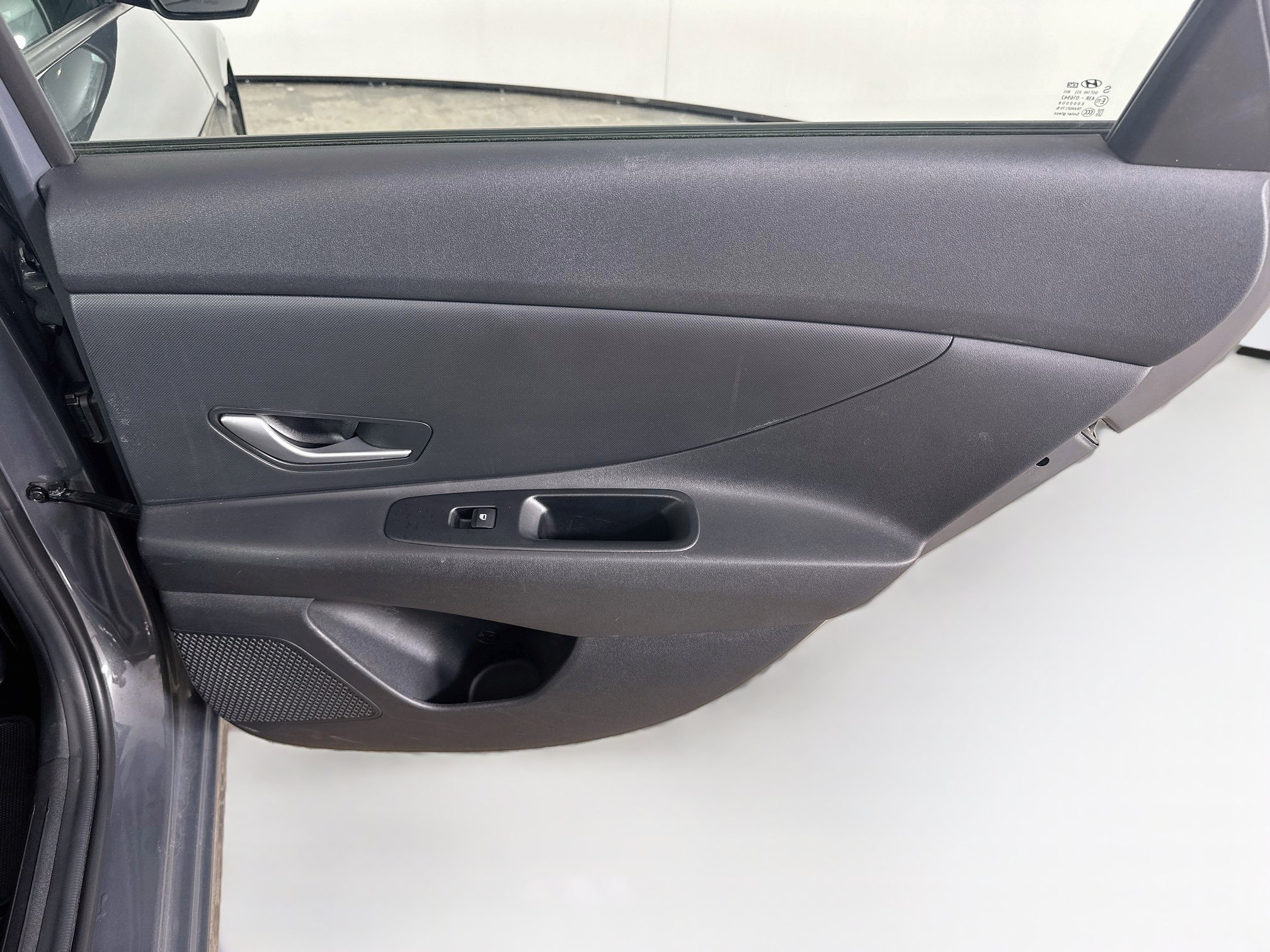 Used 2024 Hyundai Elantra SEL FWD image 29