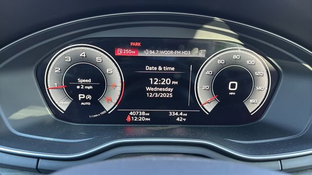 Used 2024 Audi A4 2.0T Premium Plus image 12