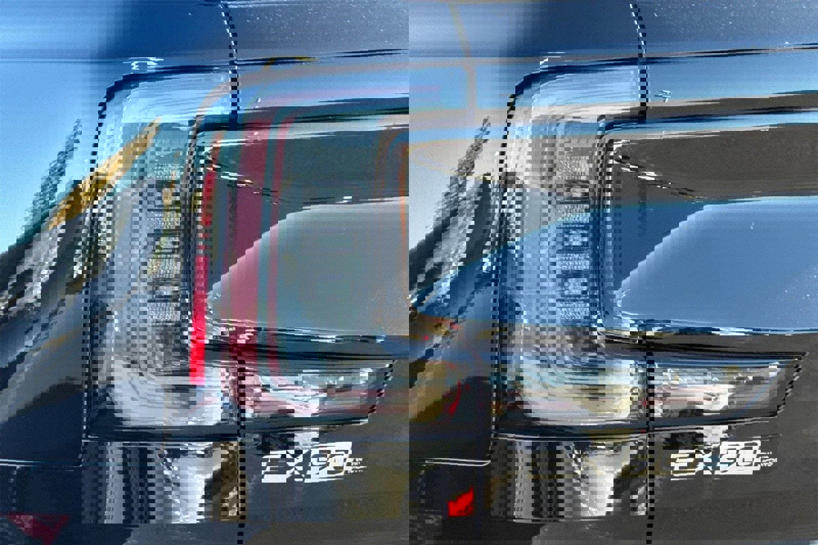 New 2025 Volvo EX90 Plus w/ Protection Package Premier image 27