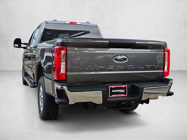 New 2026 Ford F250 XLT w/ FX4 Off-Road Package image 9