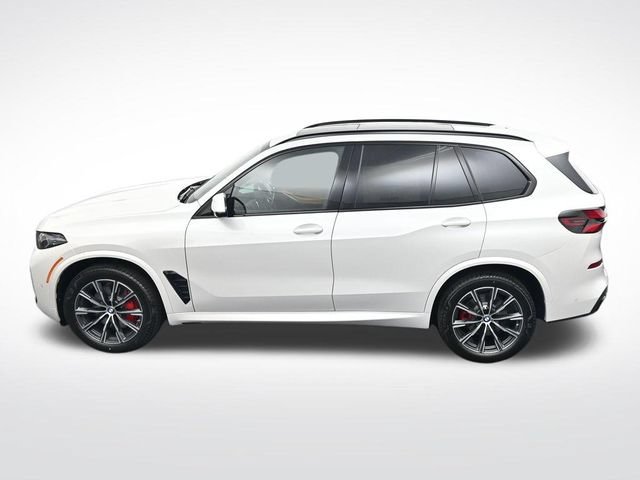 New 2026 BMW X5 xDrive40i w/ M Sport Package AWD/4WD image 32