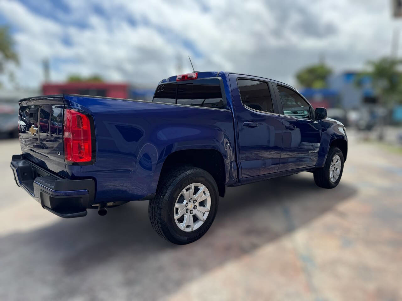 Used 2016 Chevrolet Colorado LT w/ LT Convenience Package image 8