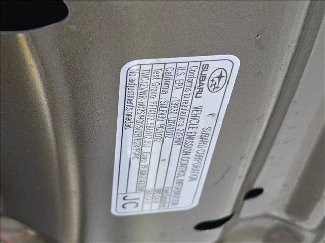 Used 2023 Subaru Outback Touring AWD/4WD image 14