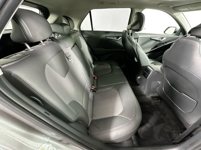 Used 2023 Kia Niro EX Touring image 25