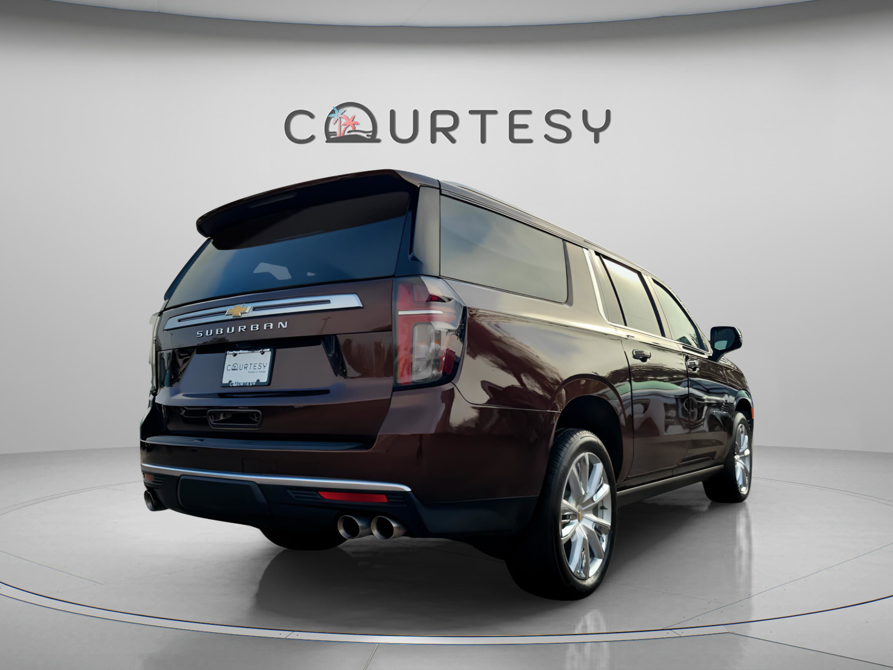 Used 2023 Chevrolet Suburban High Country image 6