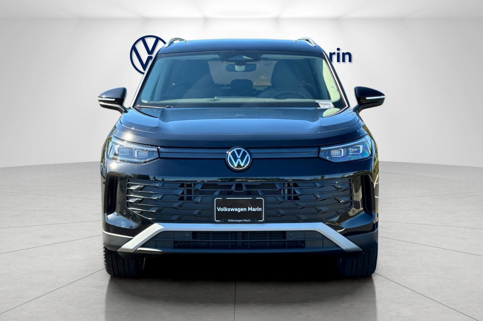 New 2026 Volkswagen Tiguan SE image 8