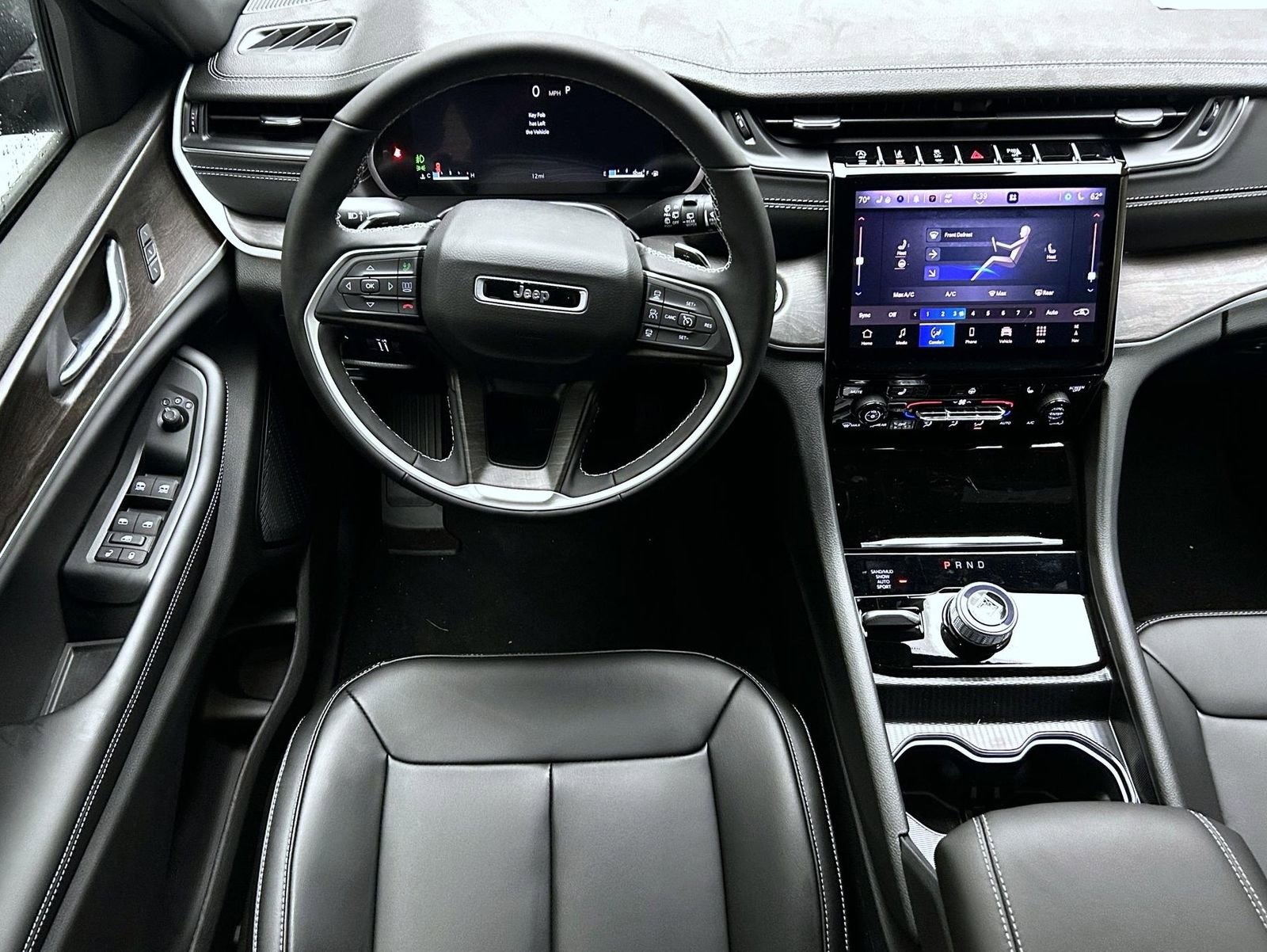 New 2025 Jeep Grand Cherokee Limited image 12