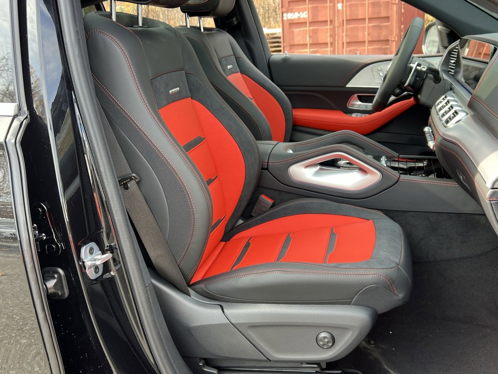 New 2026 Mercedes-Benz GLE 53 AMG 4MATIC Coupe image 26