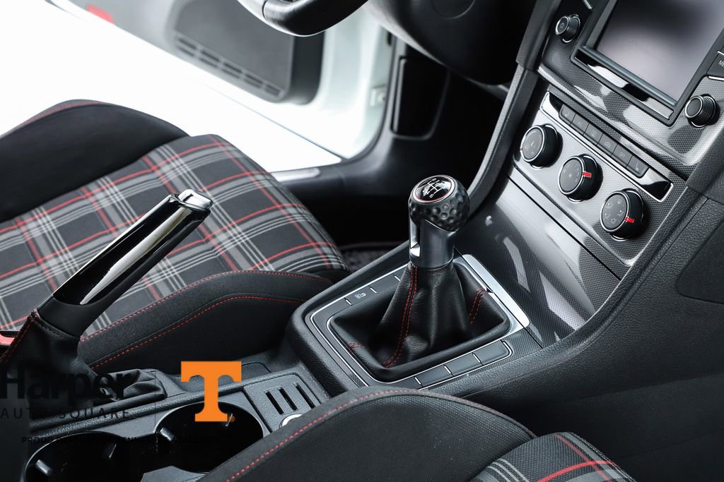 Used 2017 Volkswagen GTI Sport FWD image 32