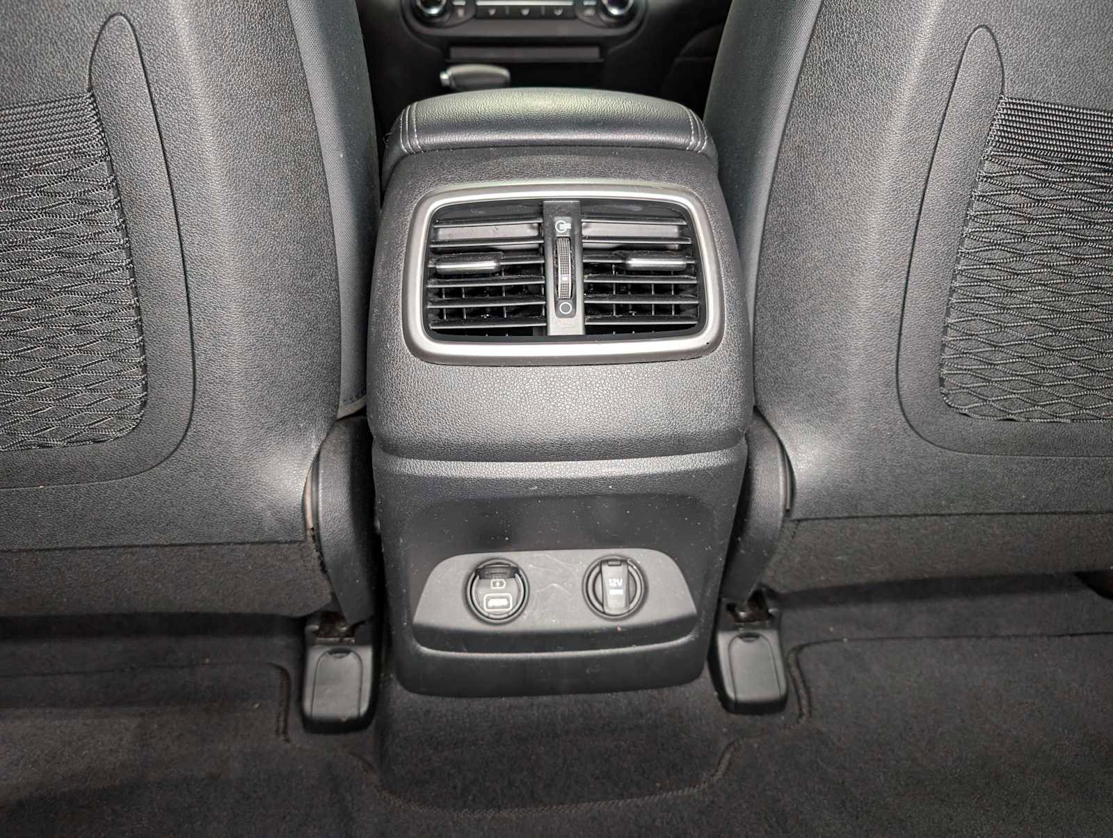 Used 2020 Kia Sorento LX image 20