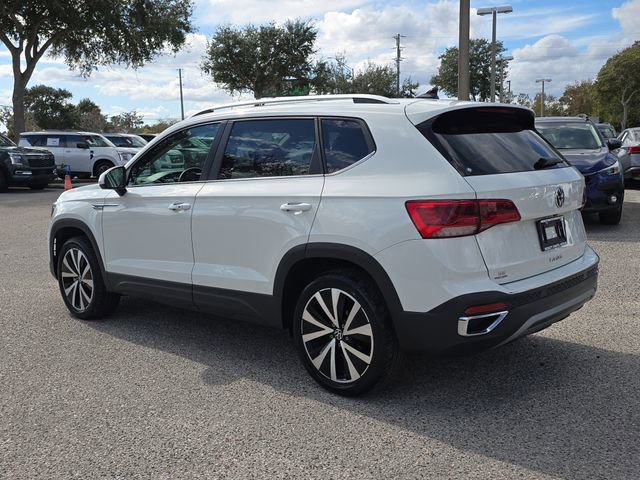 Used 2024 Volkswagen Taos SE image 6