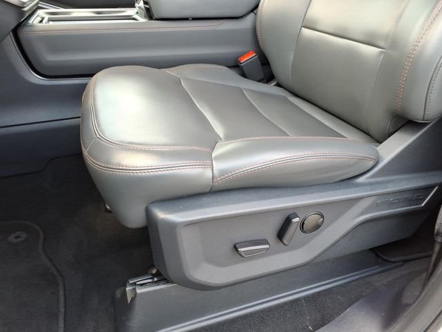Used 2025 Ford Expedition Max Active AWD/4WD image 15