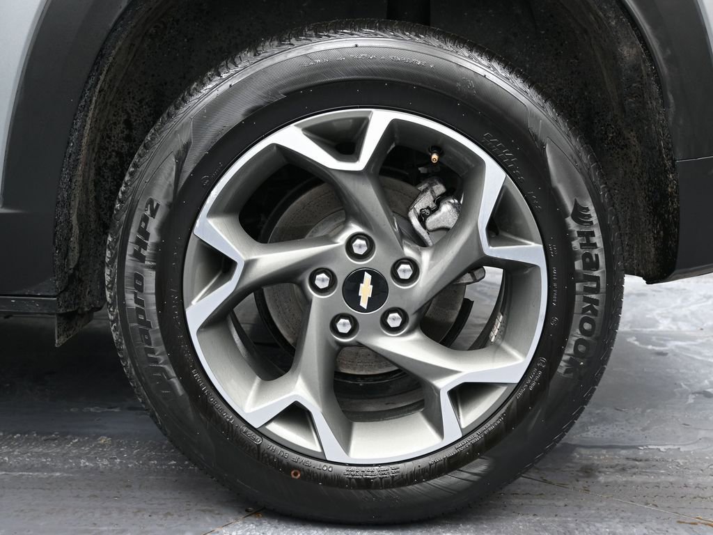 Used 2024 Chevrolet Trax LT image 10