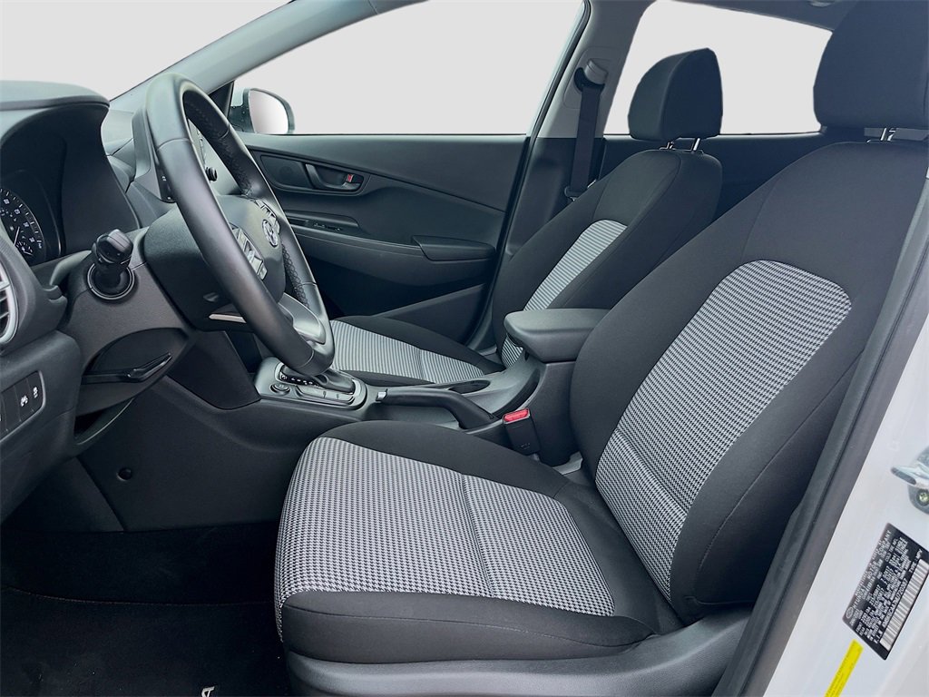 Used 2021 Hyundai Kona SEL Plus w/ Cargo Package image 20