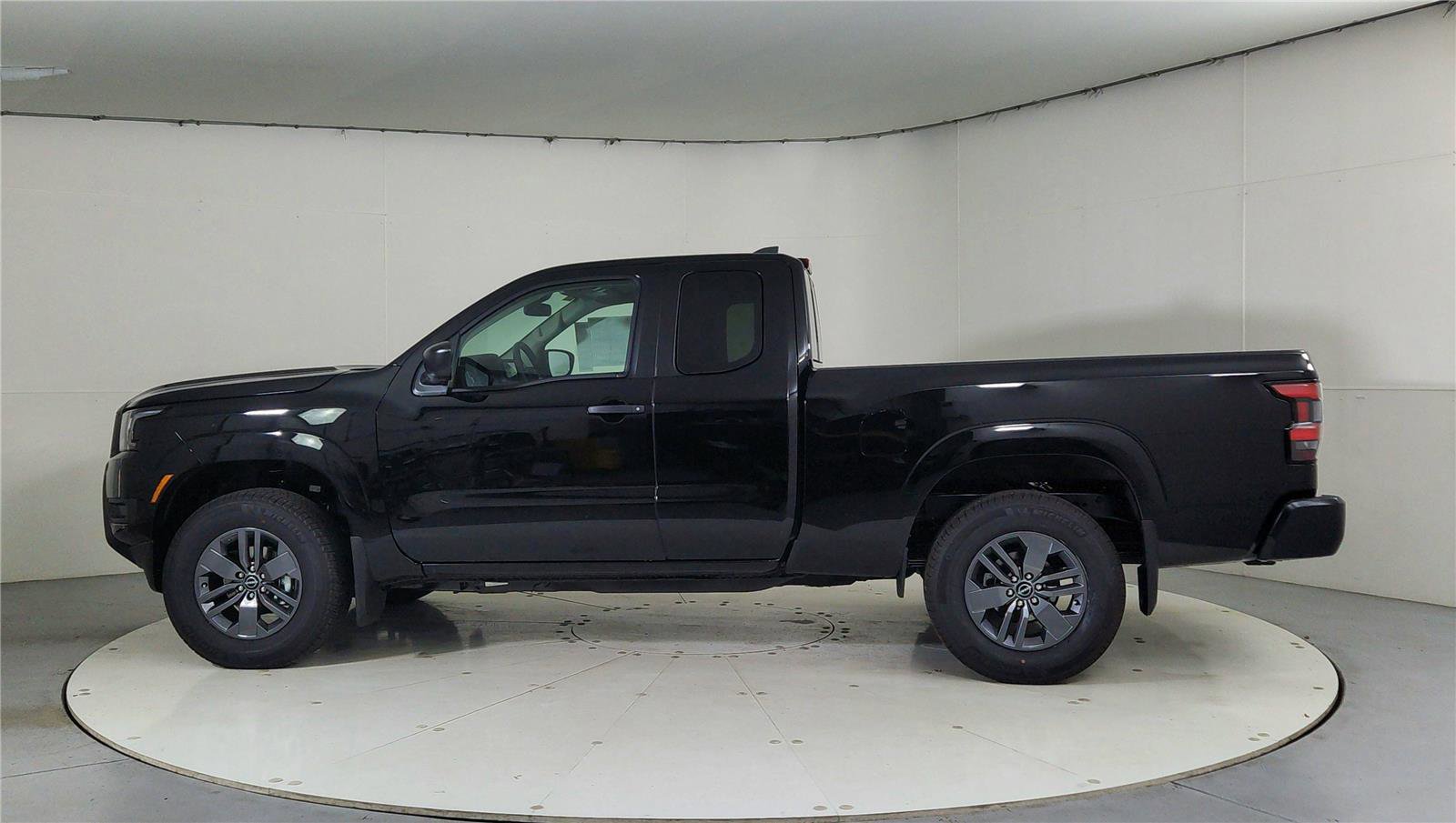 New 2026 Nissan Frontier S w/ S Utility Package image 4