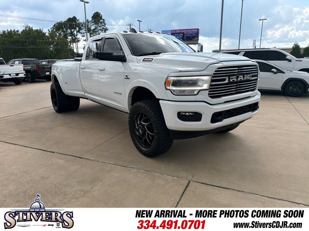 Used 2022 RAM 3500 Laramie AWD/4WD image 2