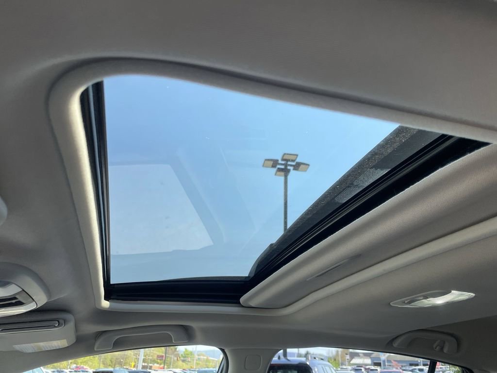 Used 2023 Subaru Crosstrek 2.5i Limited w/ Moonroof Package image 10