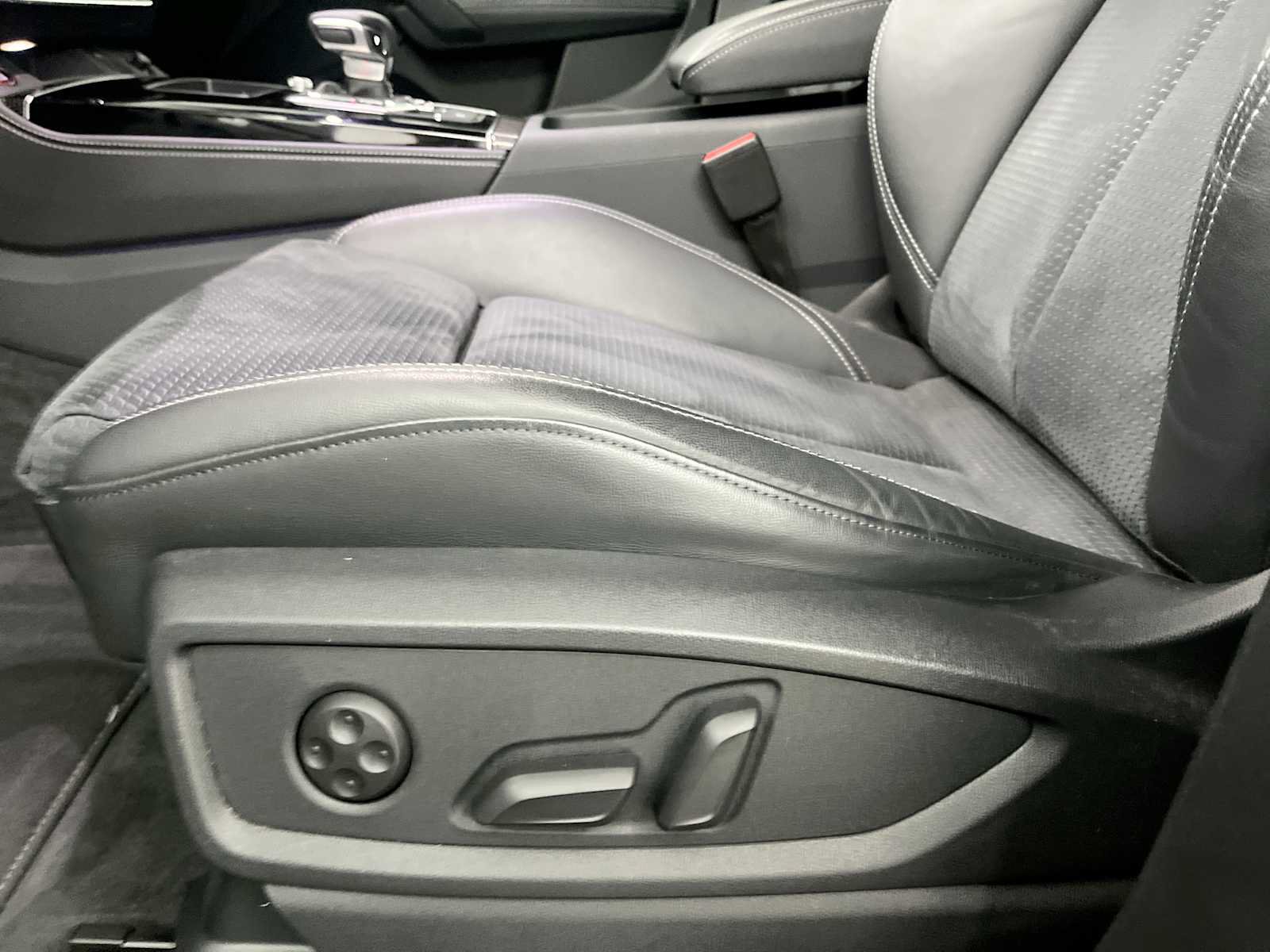Used 2024 Audi SQ5 Premium Plus AWD/4WD image 20