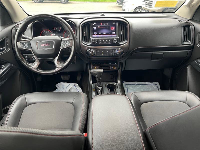 Used 2015 GMC Canyon SLE w/ All-Terrain Package AWD/4WD image 21