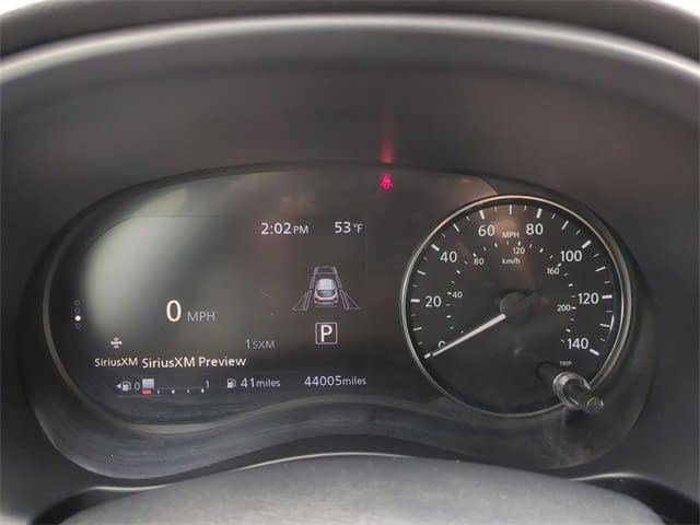 Used 2023 Nissan Kicks SR w/ SR Premium Package image 10