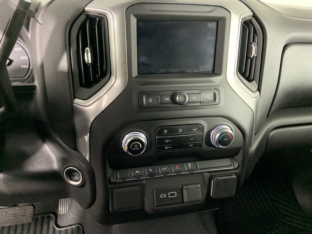 Used 2025 GMC Sierra 1500 Pro w/ Convenience Package image 13