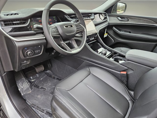 New 2023 Jeep Grand Cherokee 4WD 4xe image 14