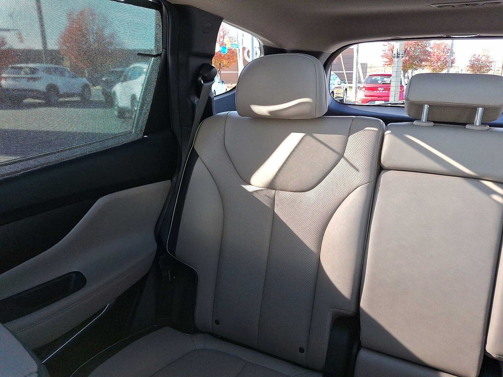 Certified 2022 Hyundai Santa Fe Limited image 12