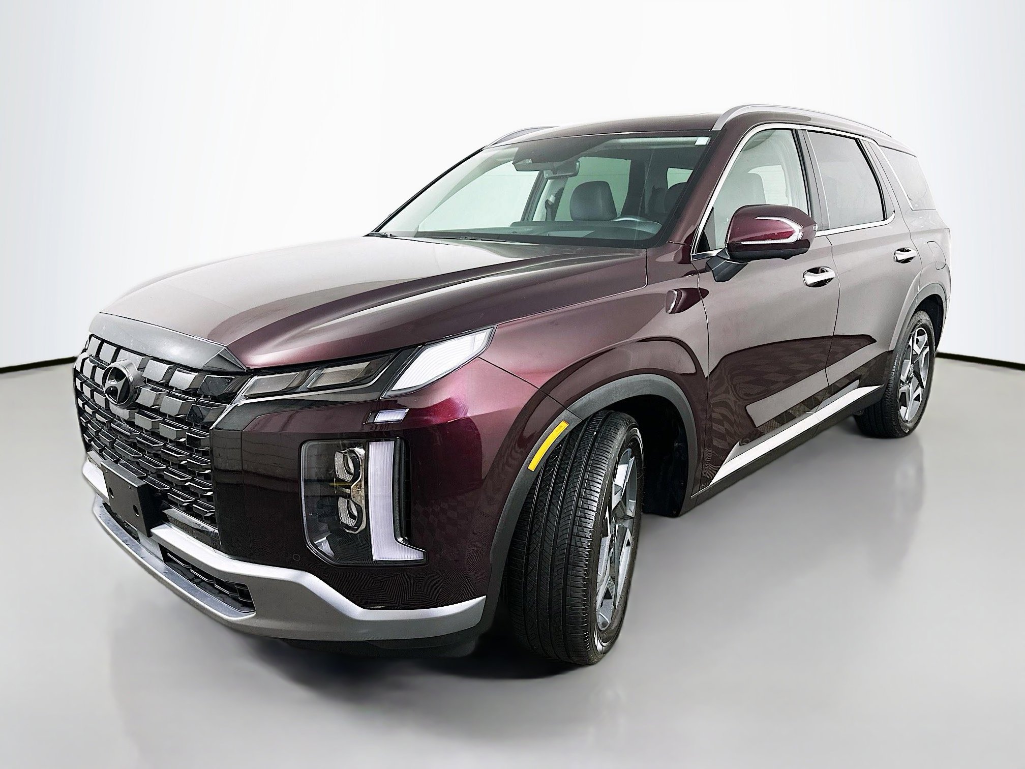 Used 2024 Hyundai Palisade Limited image 3